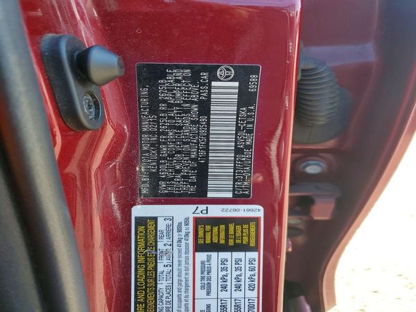 2015 TOYOTA CAMRY