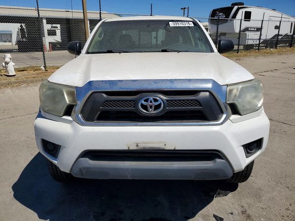 2015 TOYOTA TACOMA