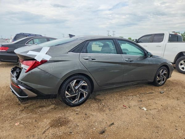 2024 HYUNDAI ELANTRA SEL w/ Convenience Pkg