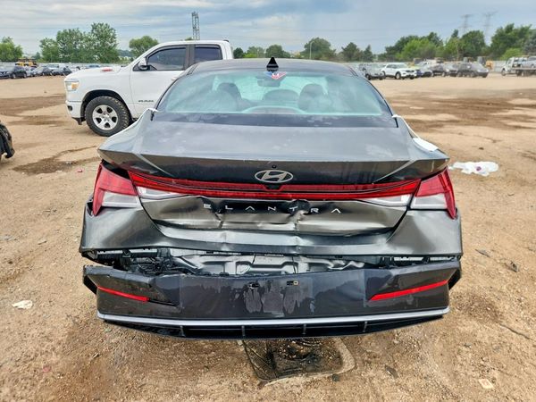 2024 HYUNDAI ELANTRA SEL w/ Convenience Pkg