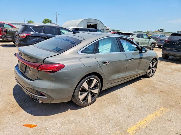 2025 AUDI A5
