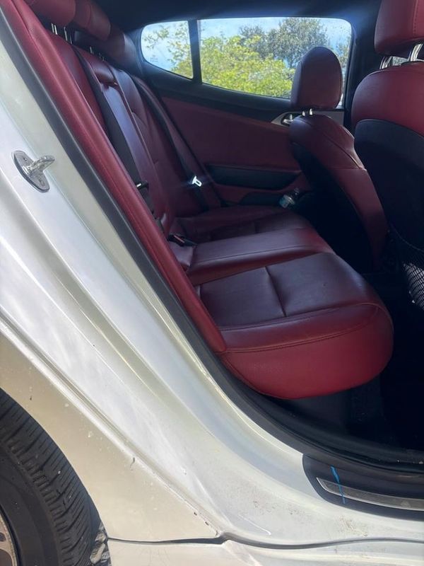 2019 KIA STINGER GT