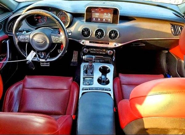 2019 KIA STINGER GT