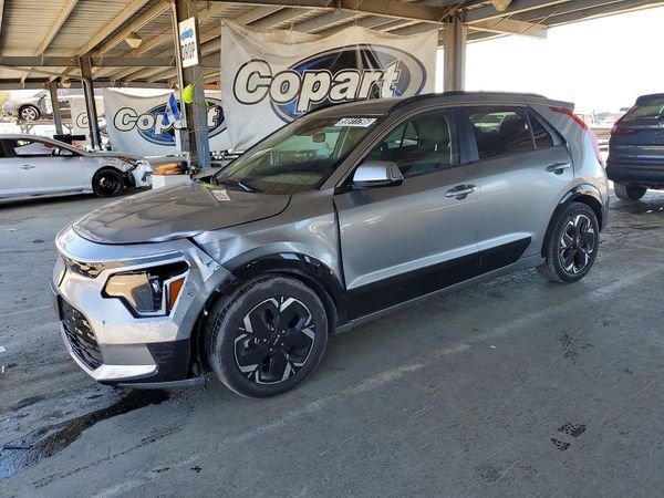 2023 KIA NIRO Wind