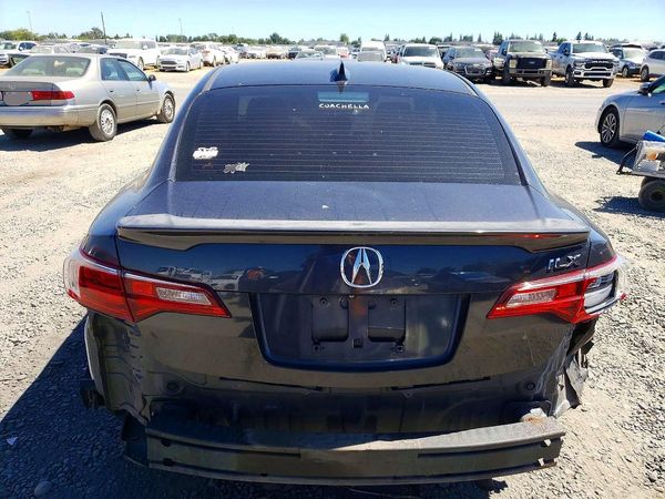 2016 ACURA ILX Premium/Tech