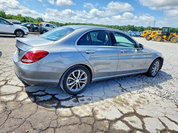 2015 MERCEDES-BENZ C