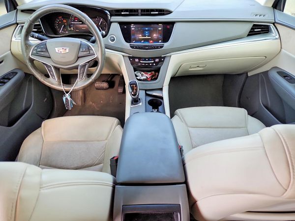 2019 CADILLAC XT5 Luxury