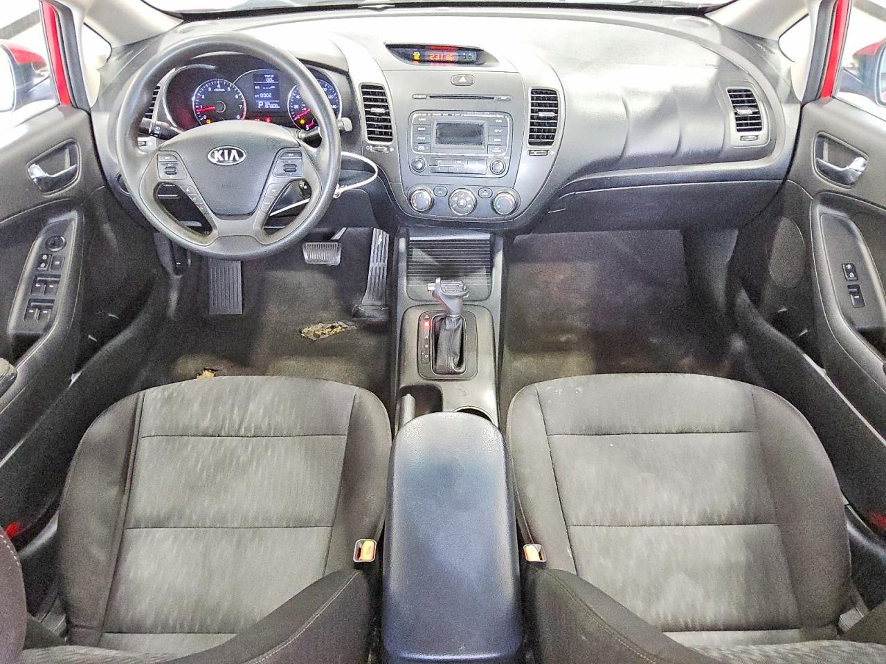 2016 KIA FORTE GL (Middle-Low Grade)