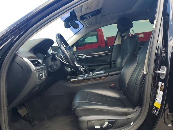 2018 BMW 740 xDrive