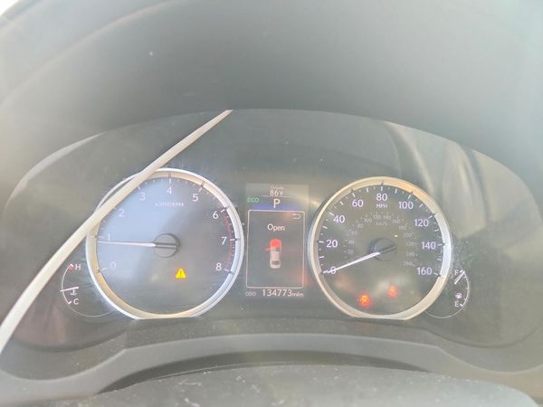 2016 LEXUS IS 200t