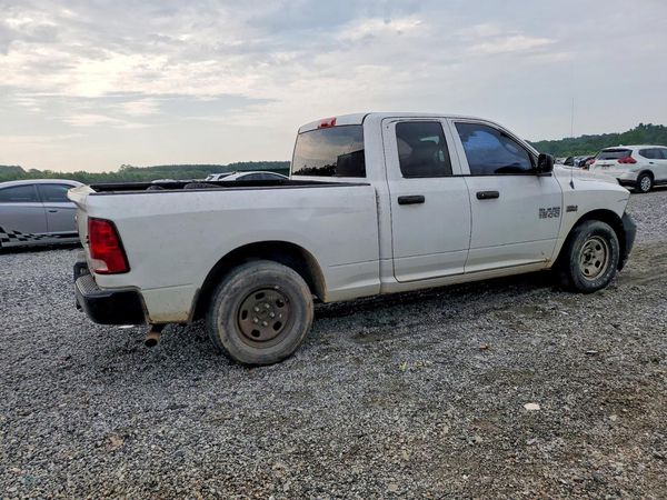 2016 RAM 1500 ST QUAD CAB 4X2