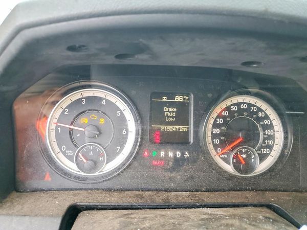 2016 RAM 1500 ST QUAD CAB 4X2