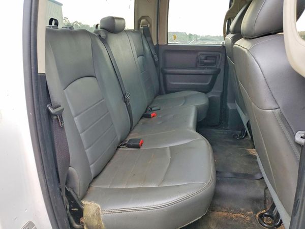2016 RAM 1500 ST QUAD CAB 4X2