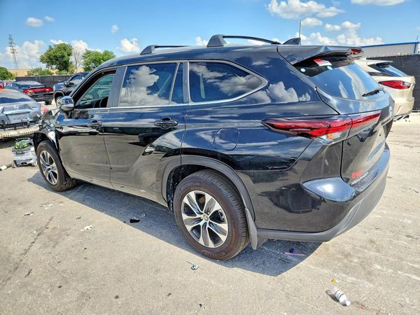 2025 TOYOTA HIGHLANDER LE, XLE, Limited — DSRA
