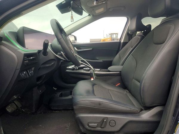 2024 KIA EV6 Light, Wind