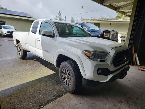 2023 TOYOTA TACOMA SR5