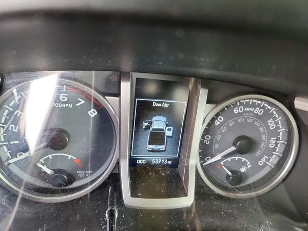 2023 TOYOTA TACOMA SR5