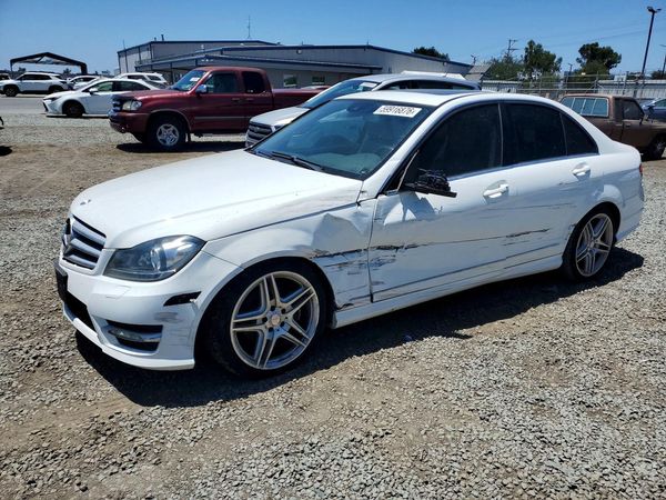 2013 MERCEDES-BENZ C C250