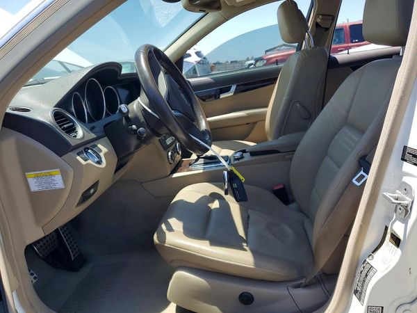 2013 MERCEDES-BENZ C C250