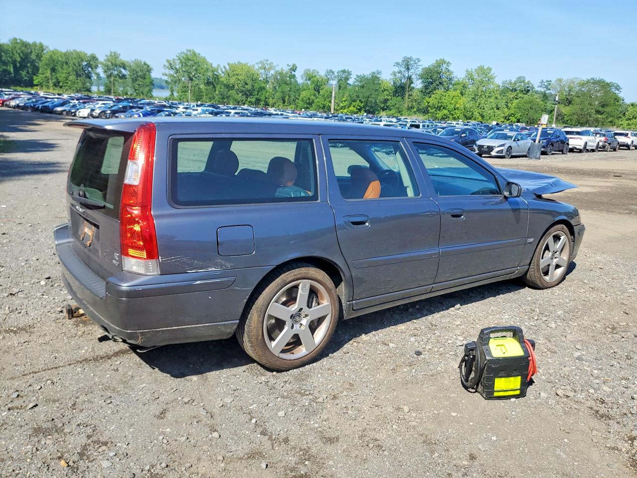 2006 VOLVO V70 LEV2
