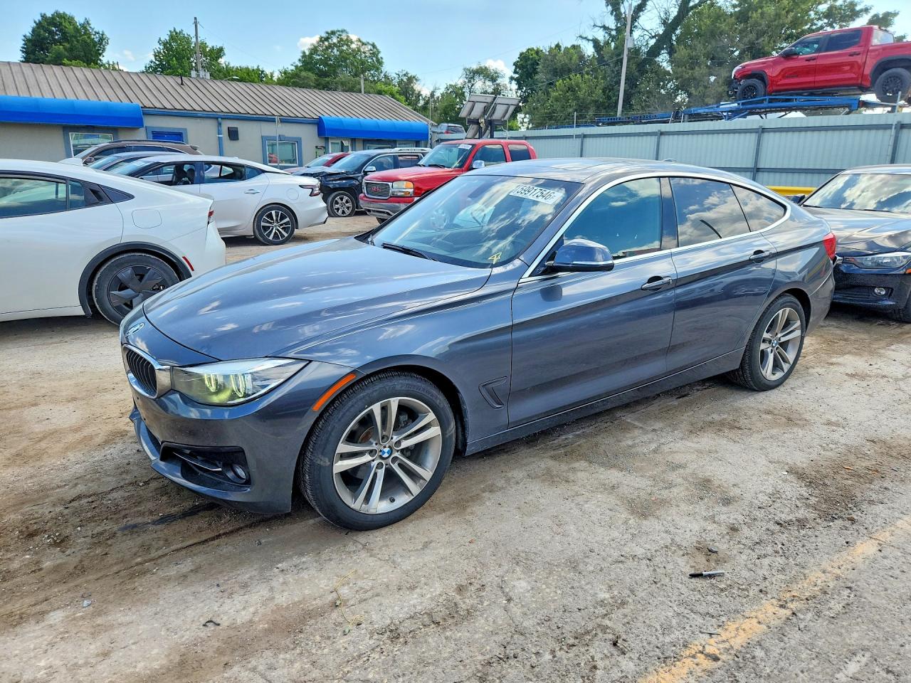 2018 BMW 330 xDrive GT