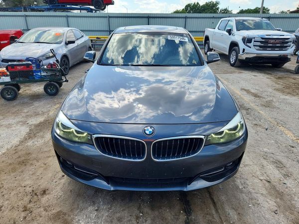 2018 BMW 330 xDrive GT