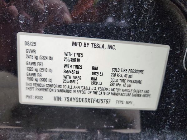 2026 TESLA MODEL Y