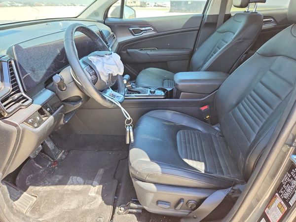 2023 KIA SPORTAGE