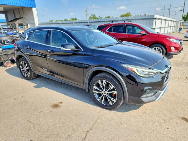 2018 INFINITI QX30