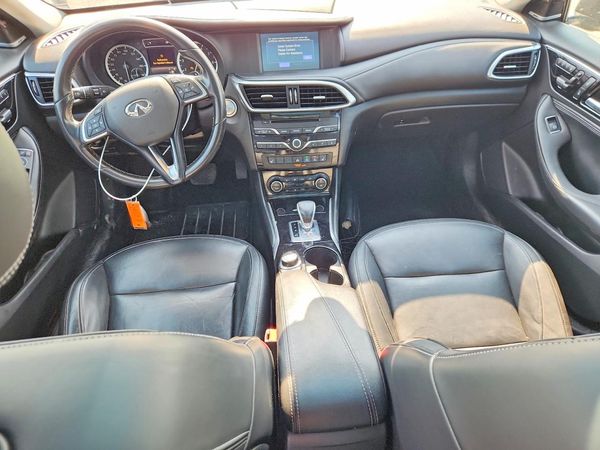 2018 INFINITI QX30