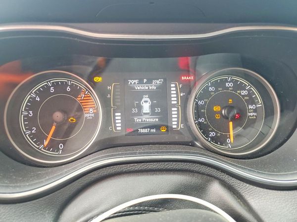 2019 JEEP CHEROKEE LATITUDE PLUS 4X4