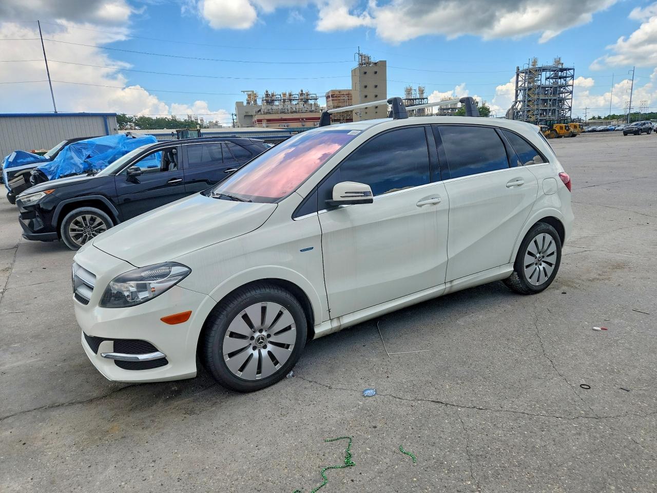 2017 MERCEDES-BENZ B B250e