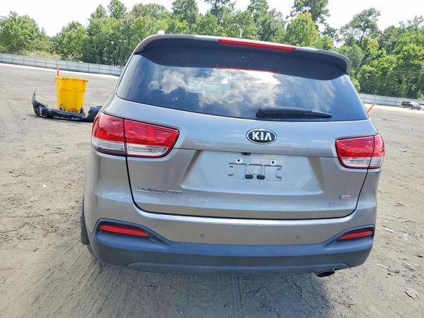 2018 KIA SORENTO L, LX