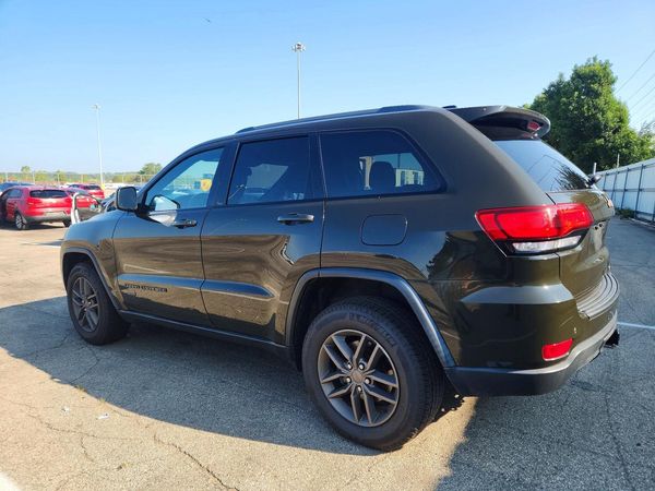 2016 JEEP GRAND CHEROKEE LAREDO 4X2