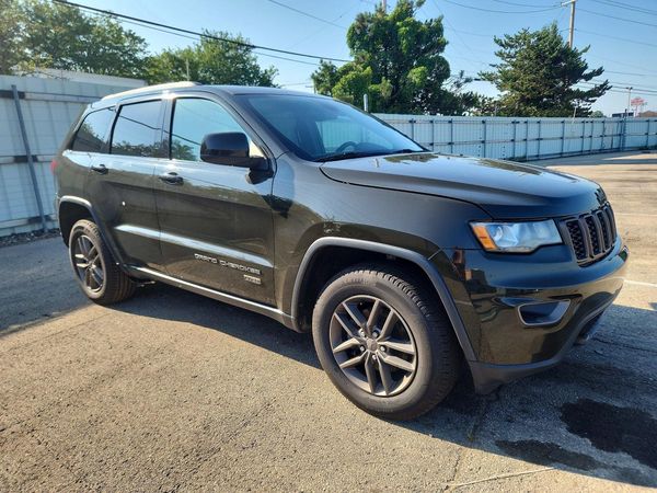 2016 JEEP GRAND CHEROKEE LAREDO 4X2