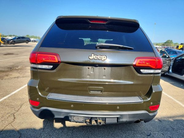 2016 JEEP GRAND CHEROKEE LAREDO 4X2