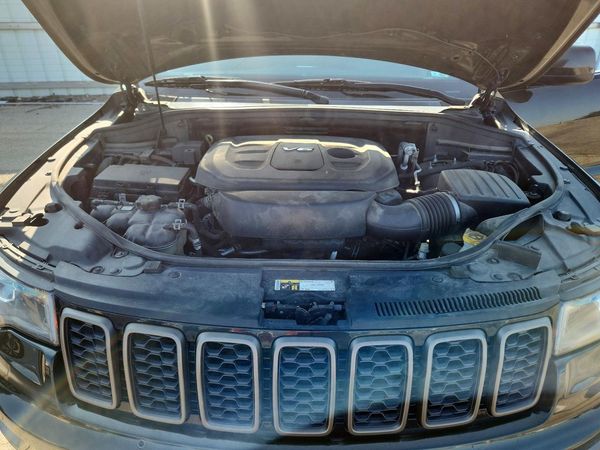 2016 JEEP GRAND CHEROKEE LAREDO 4X2