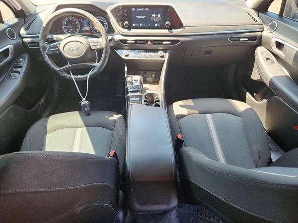2021 HYUNDAI SONATA SE