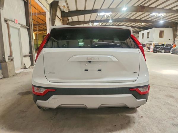 2026 KIA NIRO LX