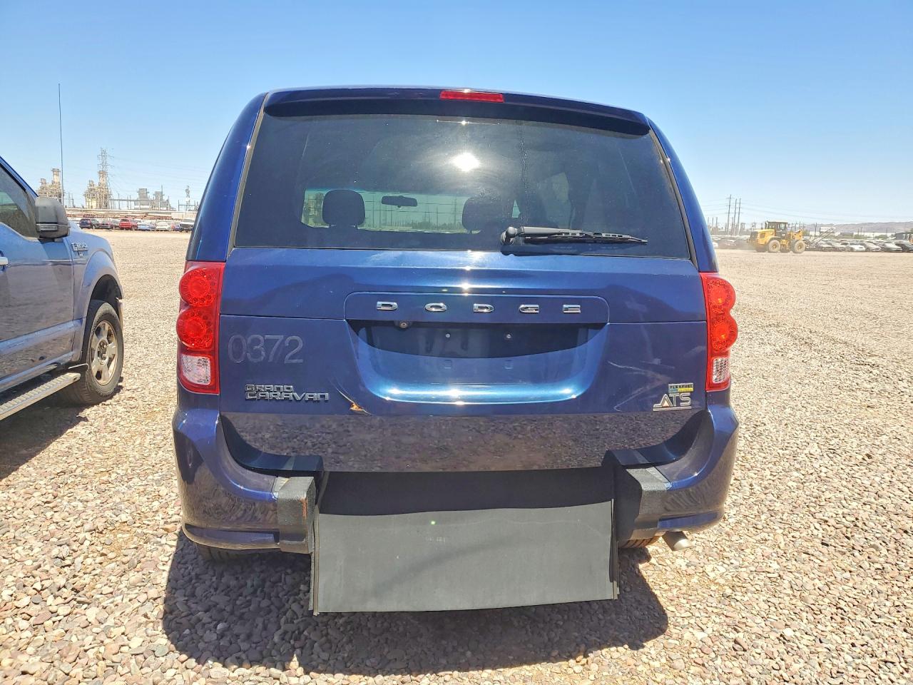 2016 DODGE GRAND CARAVAN SE