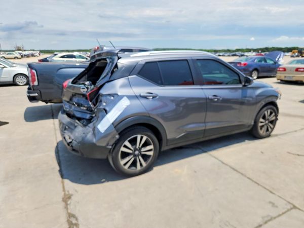 2020 NISSAN KICKS