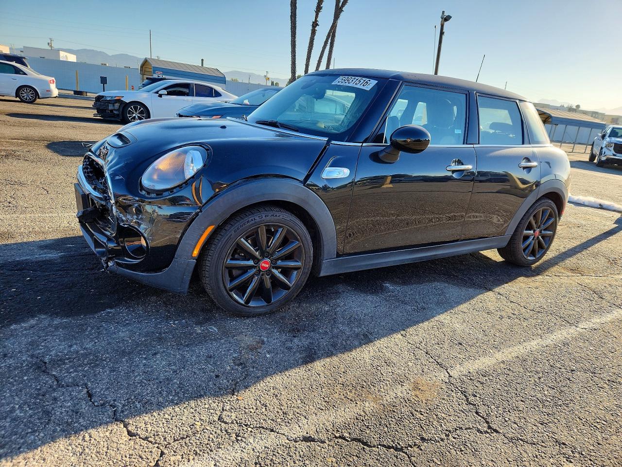 2019 MINI COOPER