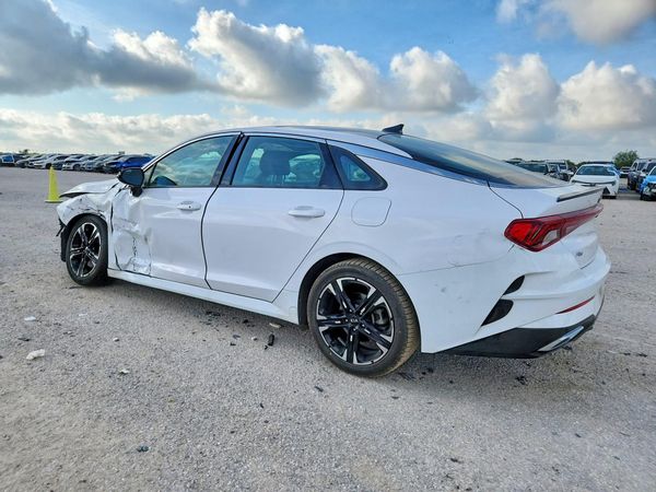 2021 KIA K5 GT-Line