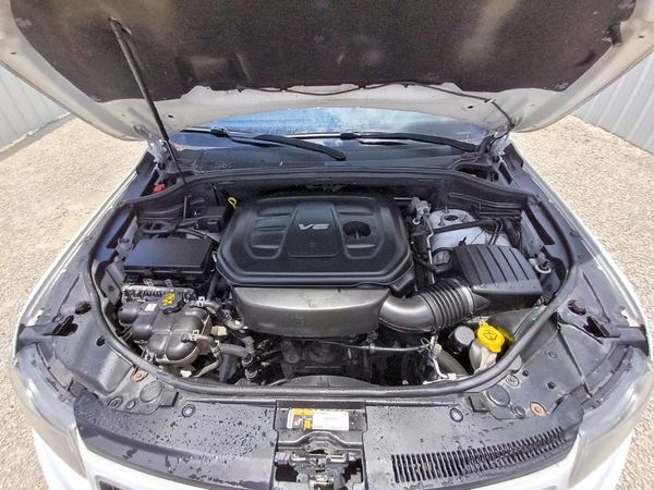 2016 JEEP GRAND CHEROKEE Laredo — Engine bay