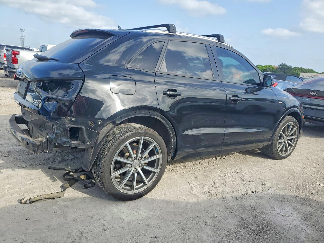 2018 AUDI Q3