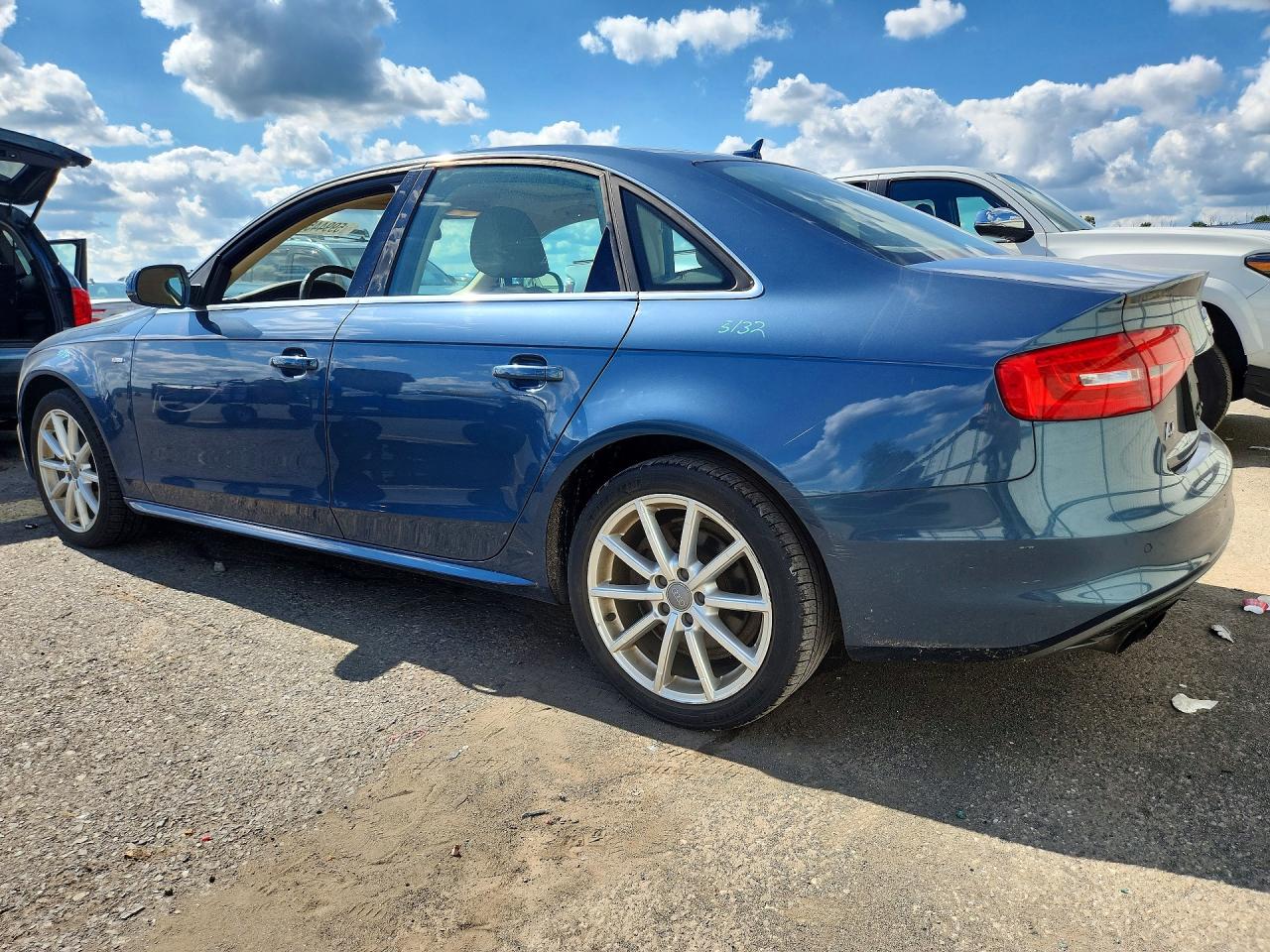 2015 AUDI A4 quattro Premium Plus