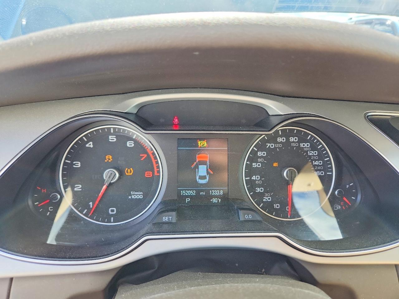 2015 AUDI A4 quattro Premium Plus