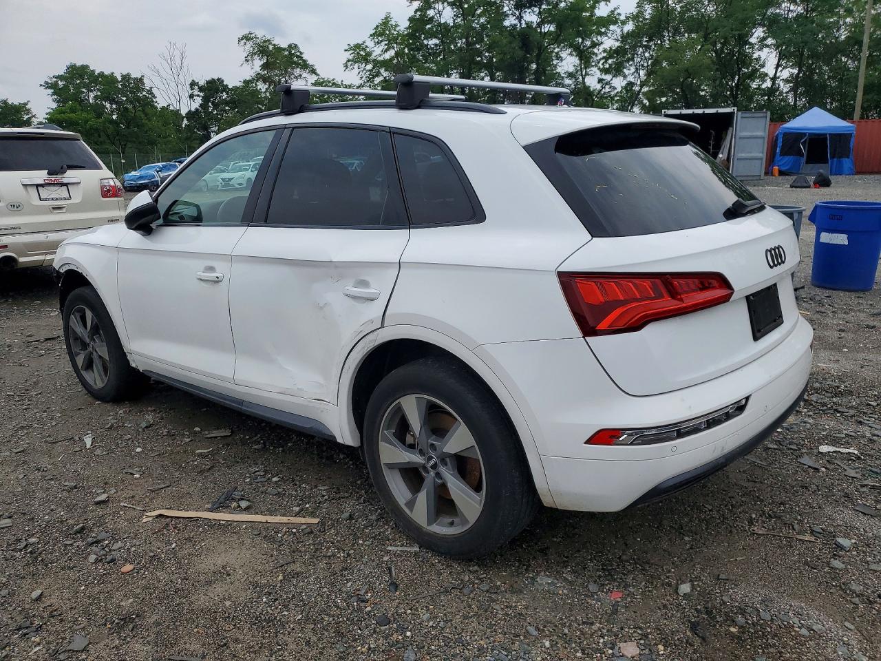 2020 AUDI Q5