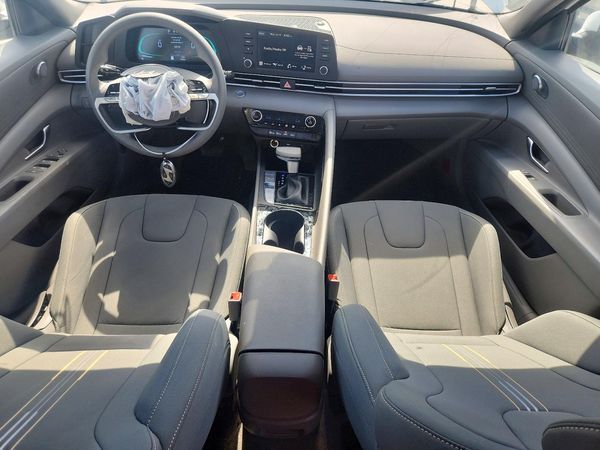 2026 HYUNDAI ELANTRA HYBRID