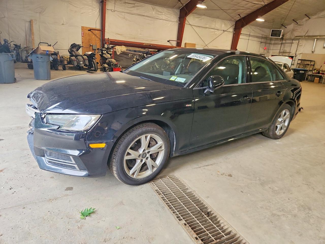 2018 AUDI A4 quattro Premium